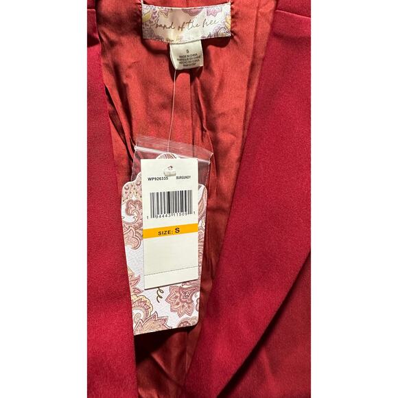 Band of the Free Women Red Blazer Jacket - Picture 3 of 5
